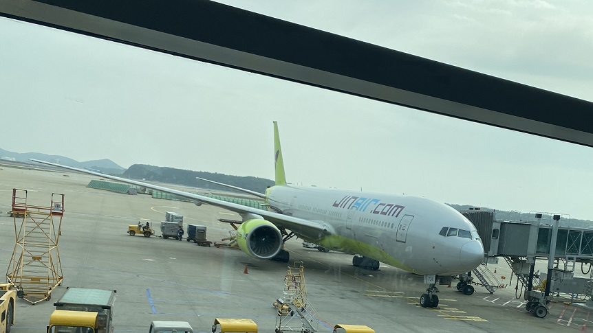 jinairのB777-200ER型機LJ205/LJ206の外観